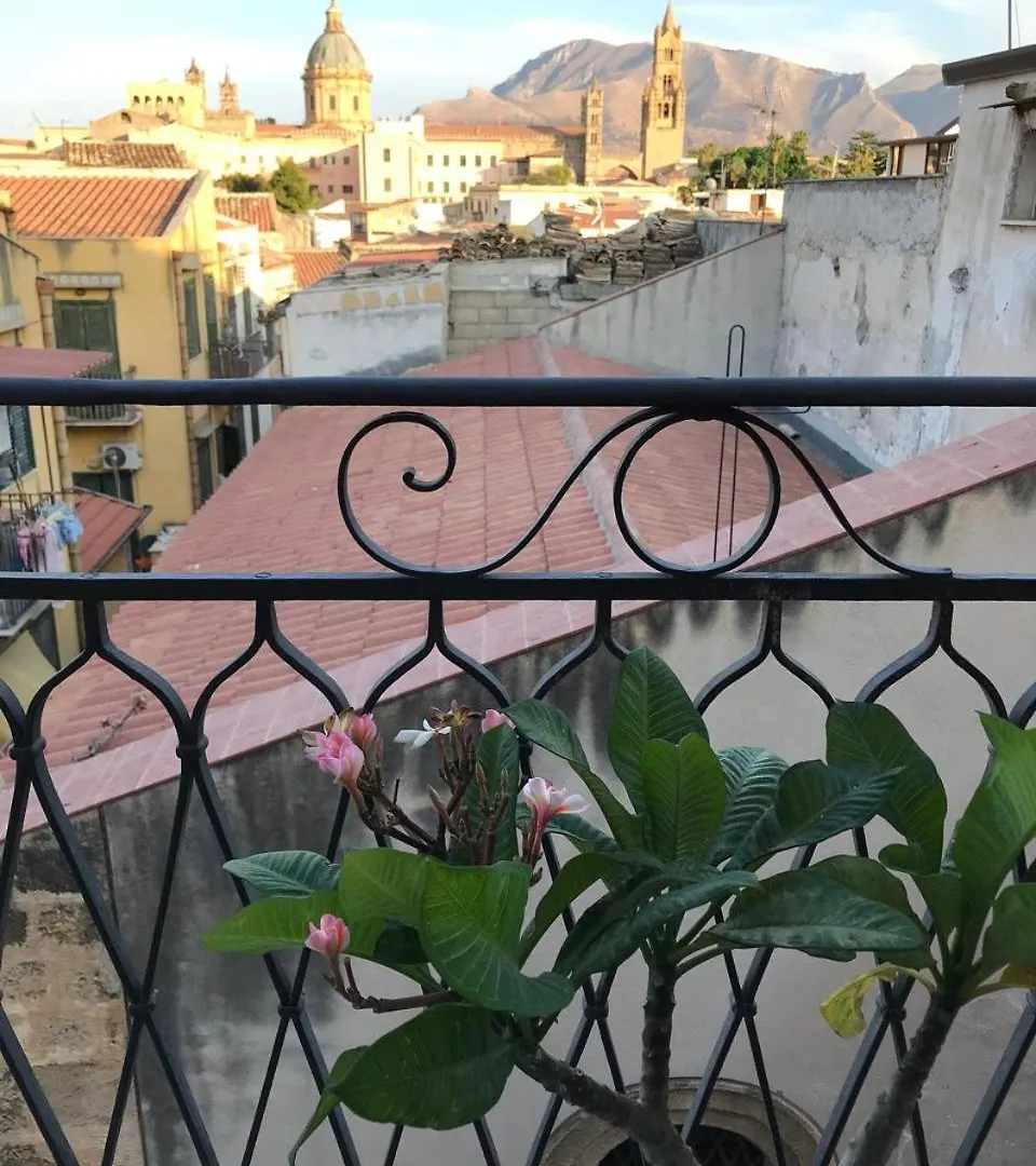 Casa Rosa Hotell Palermo 0*,  Italien